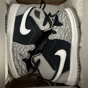 Jordan 1 Mid SE (TD) Elephant Toe